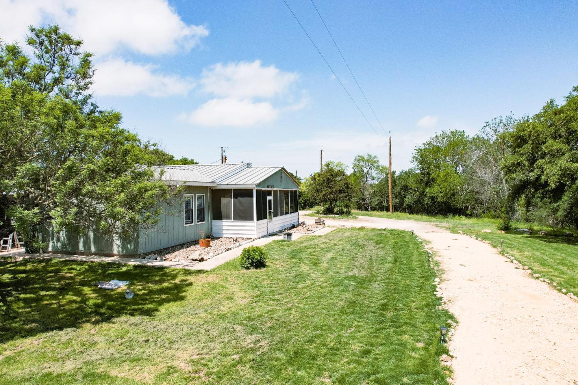 Hadley'S House - A Country 3 Bdrm With Screened-In Porch New Braunfels Dış mekan fotoğraf